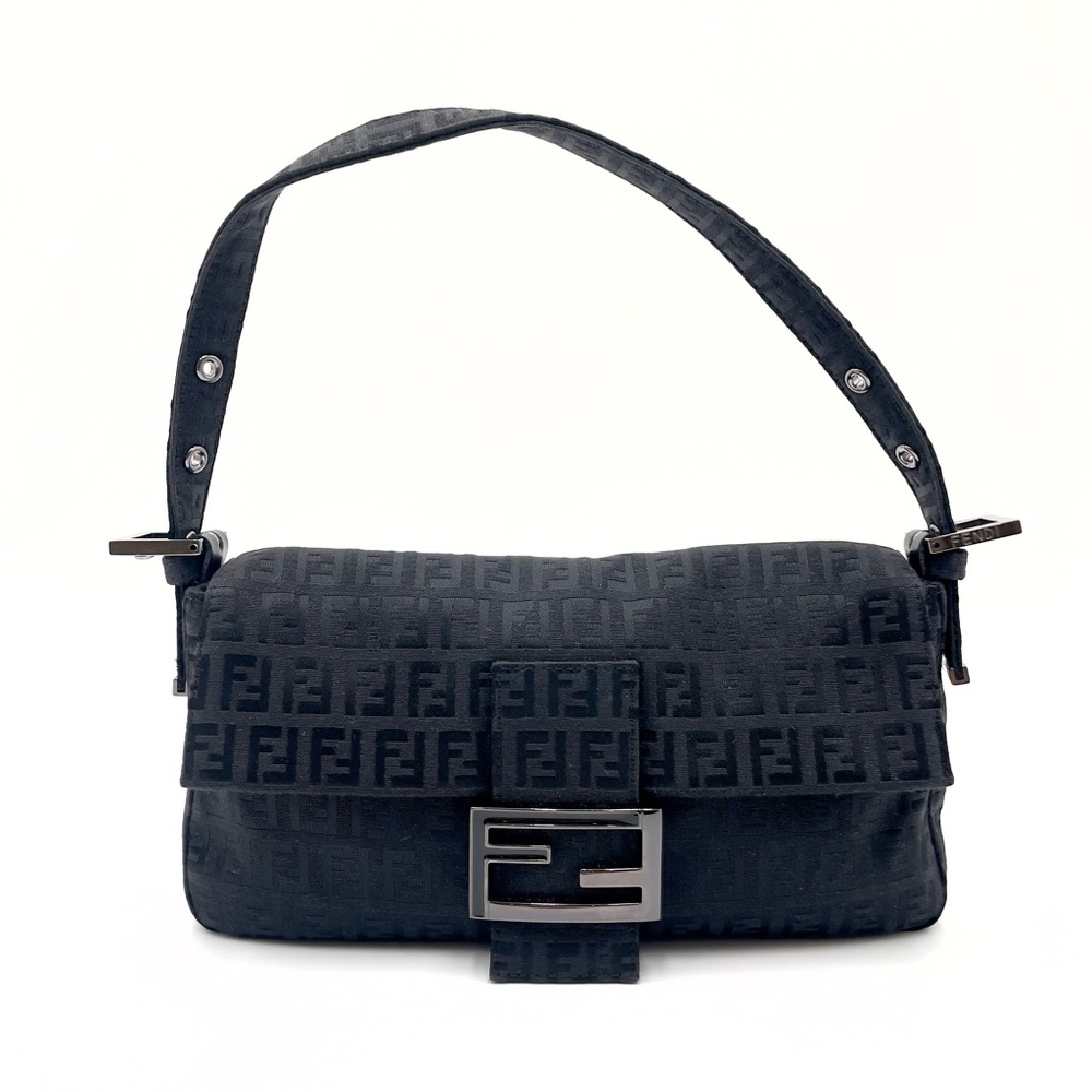 ✨$750✨ Fendi Zucchino Black Baguette